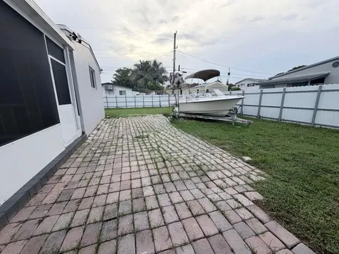 2000 SW 95th Terrace Miramar FL 33025