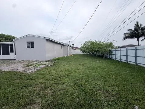 2000 SW 95th Terrace Miramar FL 33025