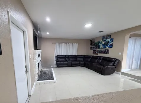 2000 SW 95th Terrace Miramar FL 33025