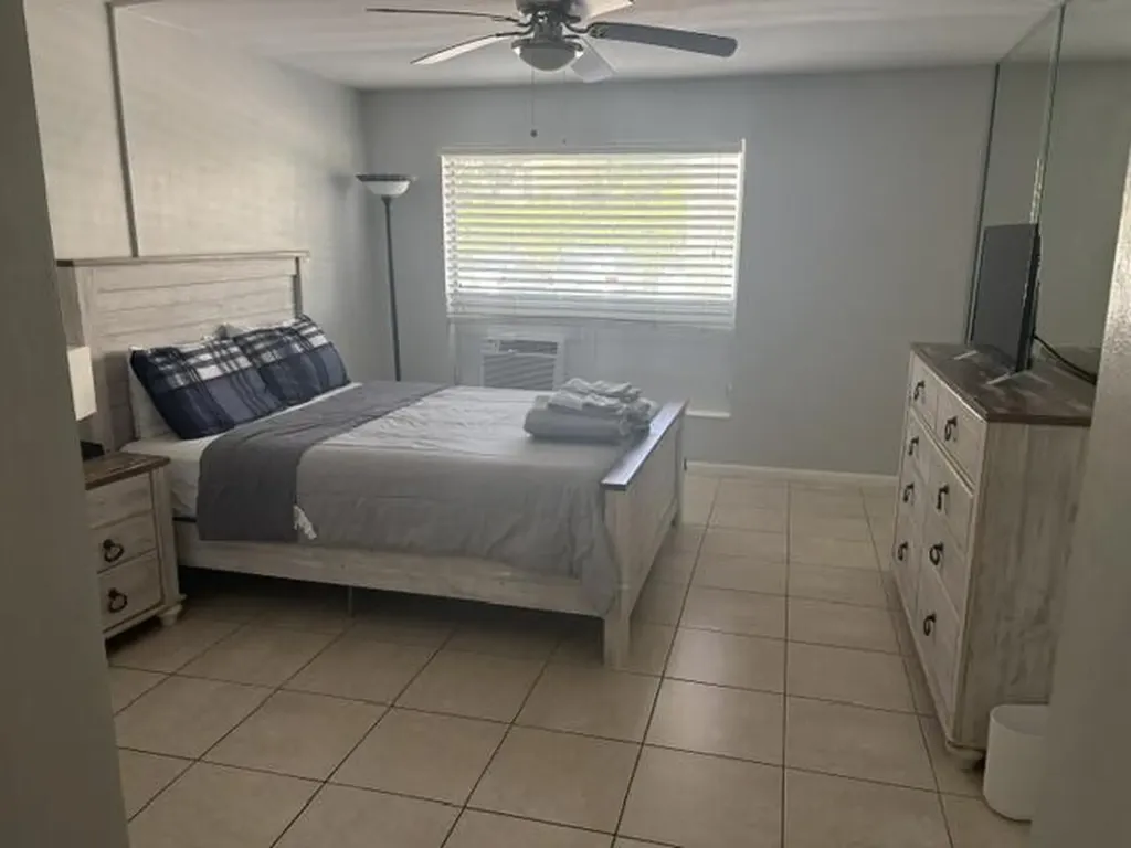 209 SE 6th Avenue Boynton Beach FL 33435