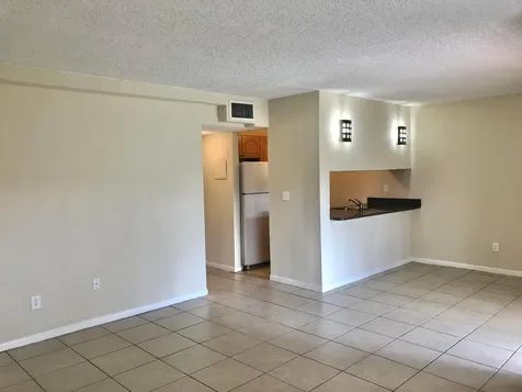 6031 10th Avenue N Greenacres FL 33463