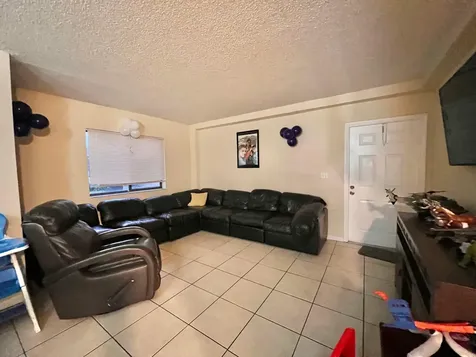 6031 10th Avenue N Greenacres FL 33463