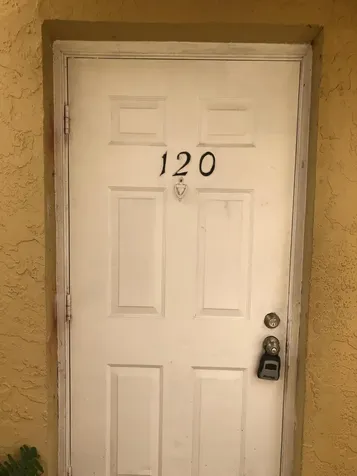 6031 10th Avenue N Greenacres FL 33463