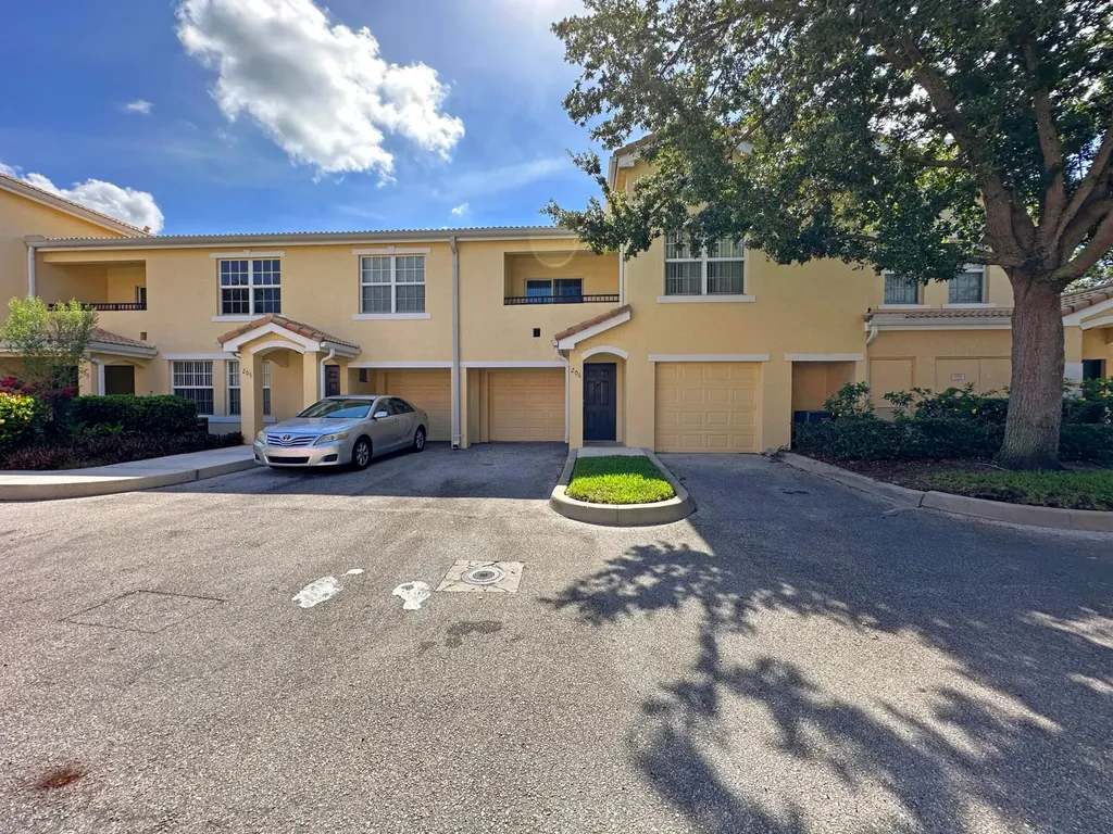 152 SW Peacock Boulevard Port St Lucie FL 34986