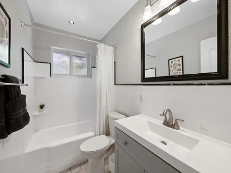 657 NW 30th Court Wilton Manors FL 33311