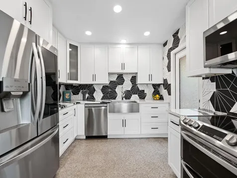 657 NW 30th Court Wilton Manors FL 33311