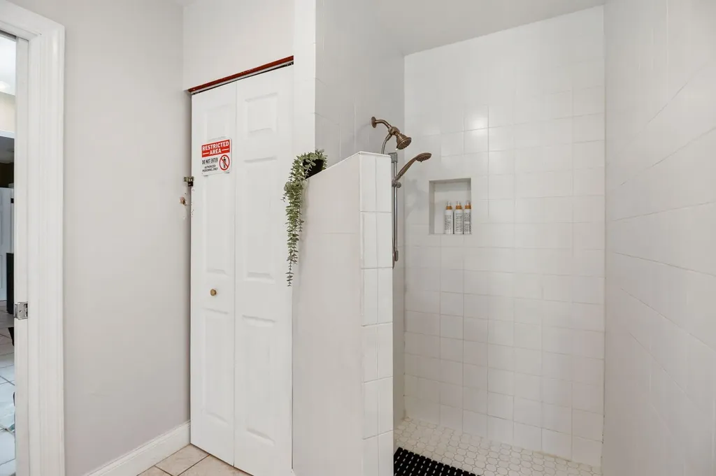 917 W Drew Street Lantana FL 33462