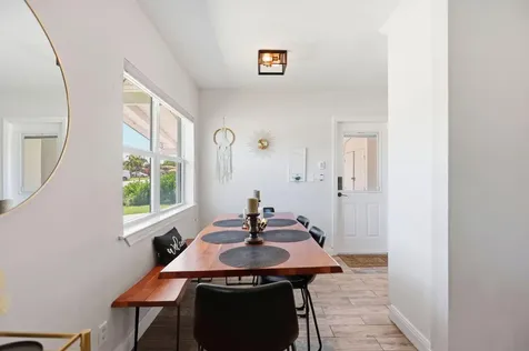 917 W Drew Street Lantana FL 33462