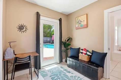 917 W Drew Street Lantana FL 33462
