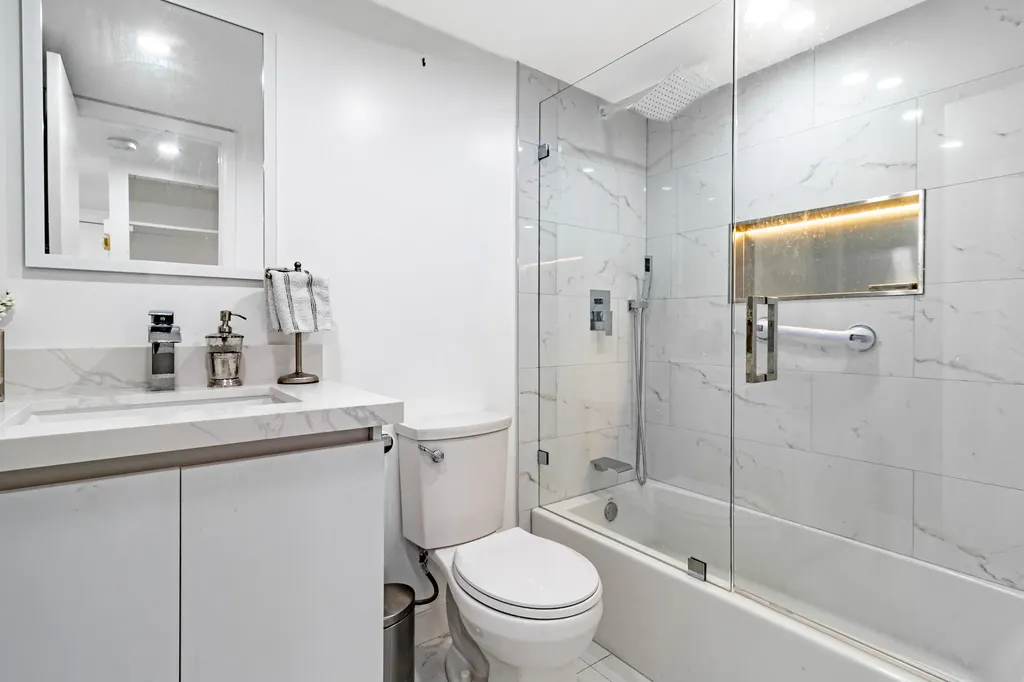 10331 Sunrise Lakes Boulevard Sunrise FL 33322