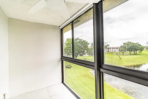 10331 Sunrise Lakes Boulevard Sunrise FL 33322