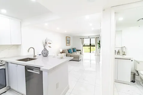 10331 Sunrise Lakes Boulevard Sunrise FL 33322