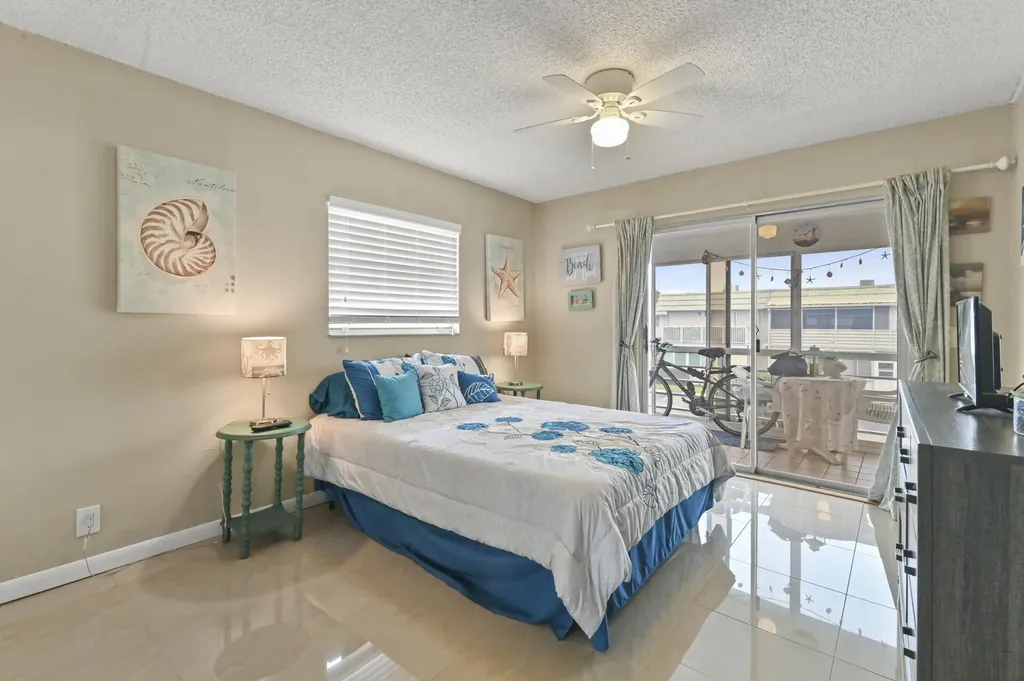 520 Monaco K Delray Beach FL 33446