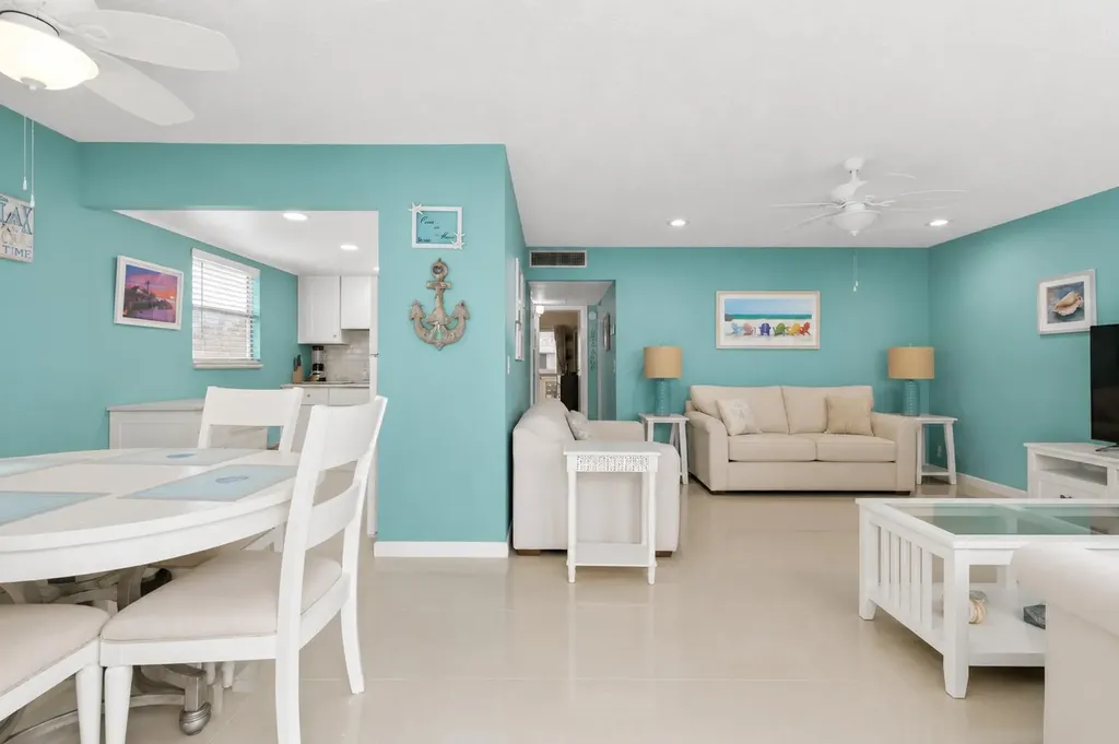 520 Monaco K Delray Beach FL 33446