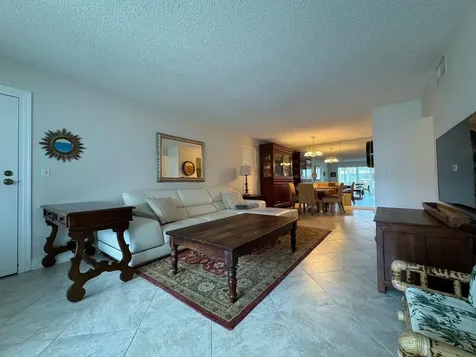 6219 Bay Club Drive Fort Lauderdale FL 33308