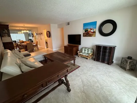 6219 Bay Club Drive Fort Lauderdale FL 33308