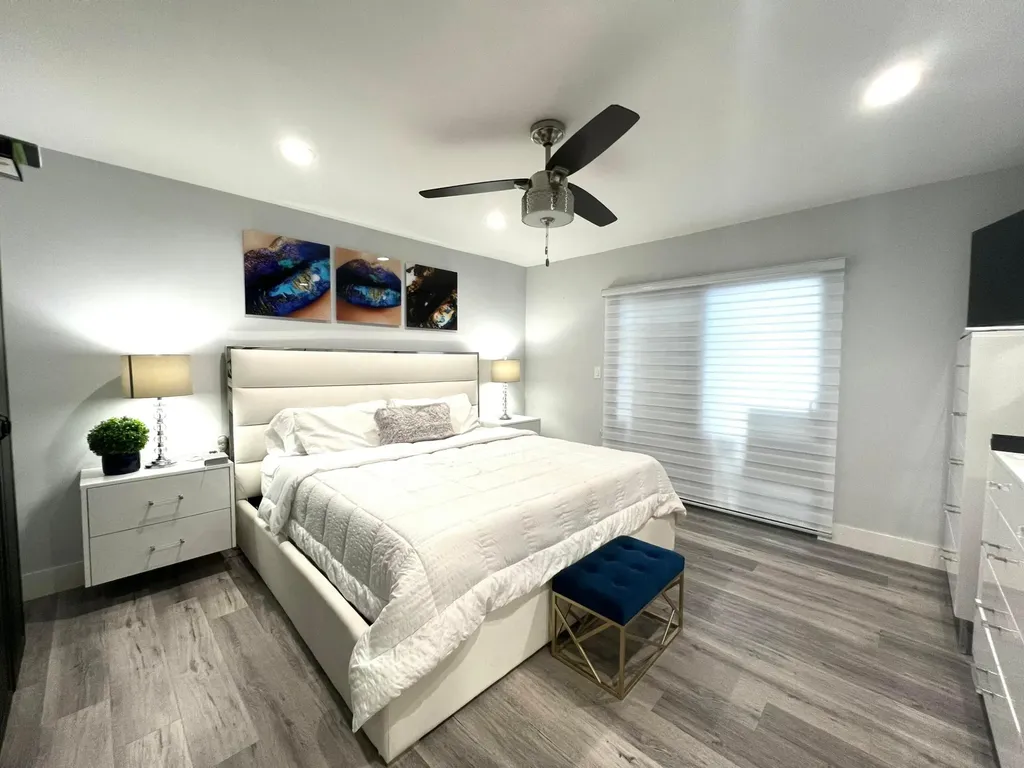625 W Tropical Way Plantation FL 33317