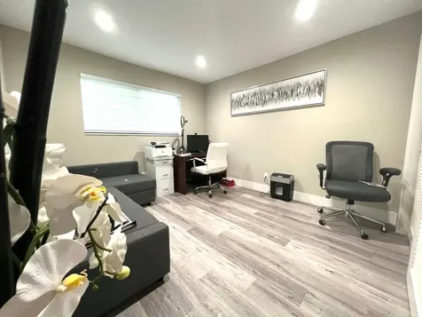 625 W Tropical Way Plantation FL 33317