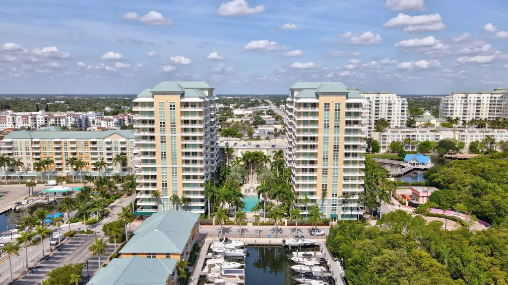 625 Casa Loma Boulevard Boynton Beach FL 33435
