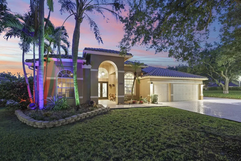 1437 NW 102nd Drive Coral Springs FL 33071