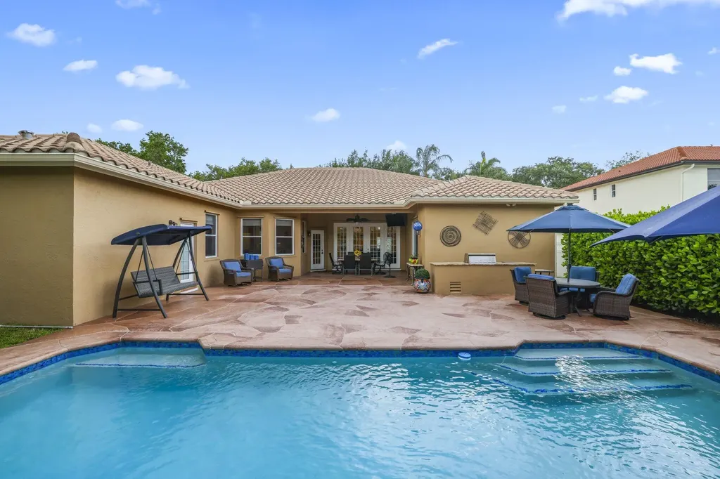 1437 NW 102nd Drive Coral Springs FL 33071