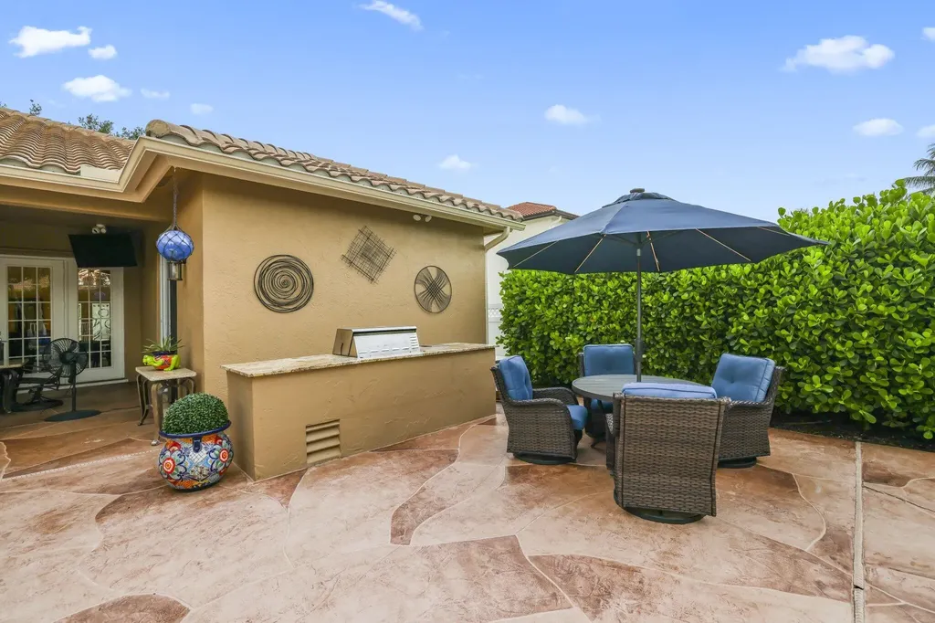 1437 NW 102nd Drive Coral Springs FL 33071