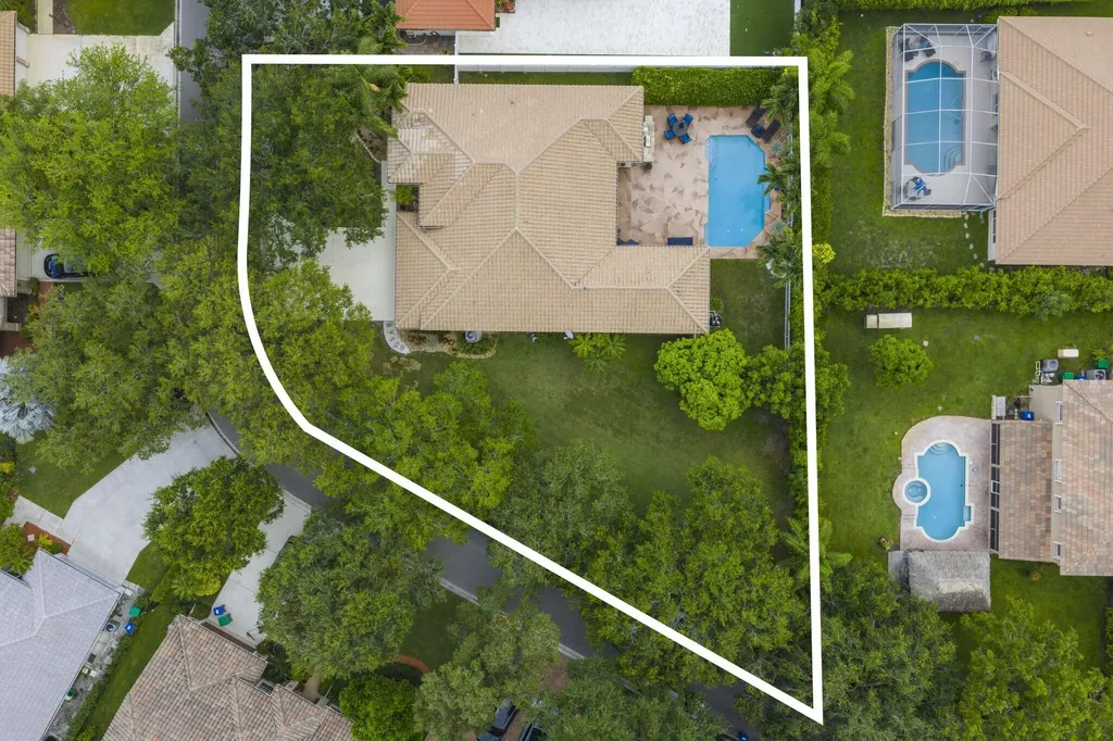 1437 NW 102nd Drive Coral Springs FL 33071