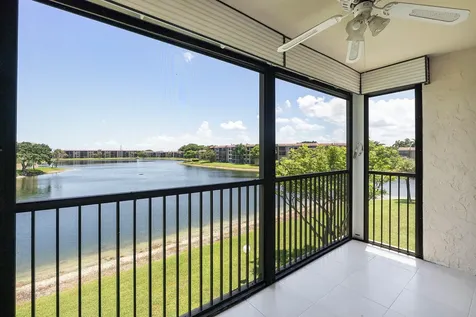 5828 Coral Lake Drive Margate FL 33063
