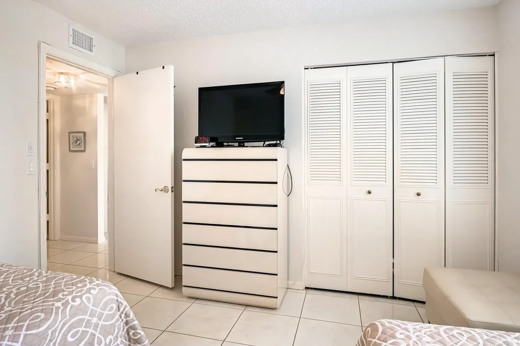 6650 S Oriole Boulevard Delray Beach FL 33446