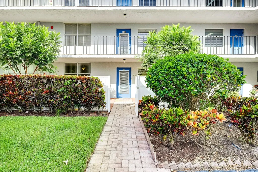 6650 S Oriole Boulevard Delray Beach FL 33446