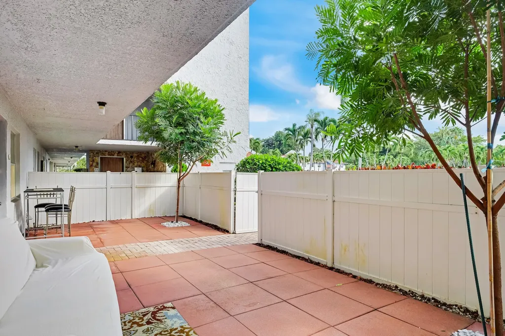 6650 S Oriole Boulevard Delray Beach FL 33446