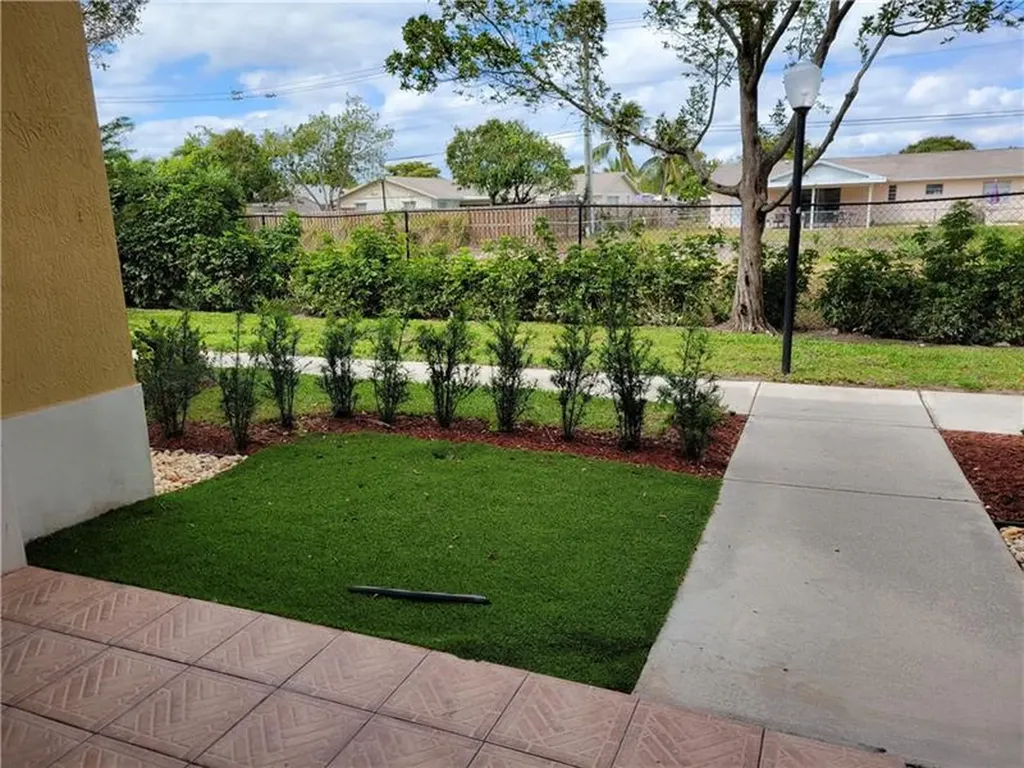 3569 Forest Hill Boulevard Palm Springs FL 33406