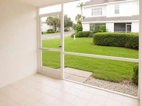 75 Whitehead Circle Weston FL 33326