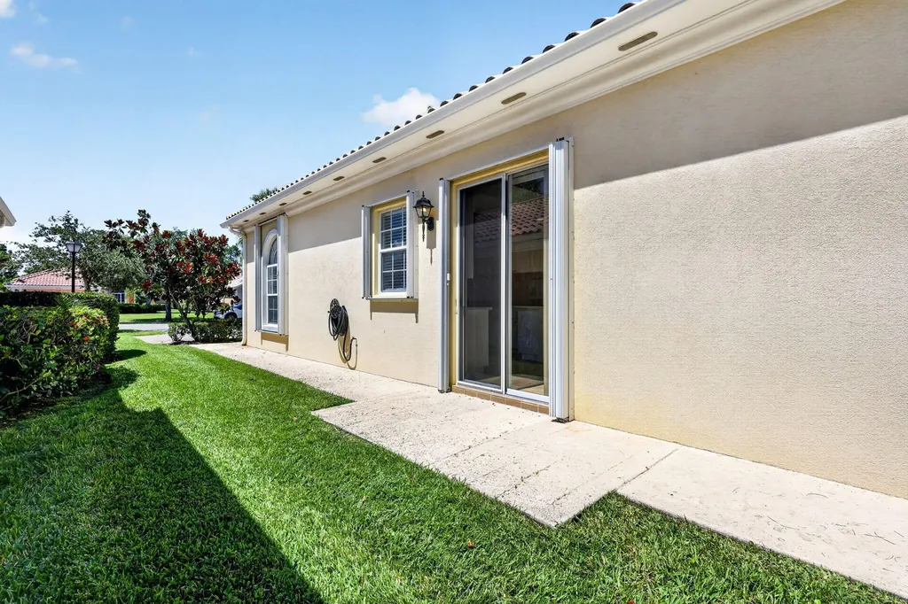12172 SW Lockhaven Court Port St Lucie FL 34987