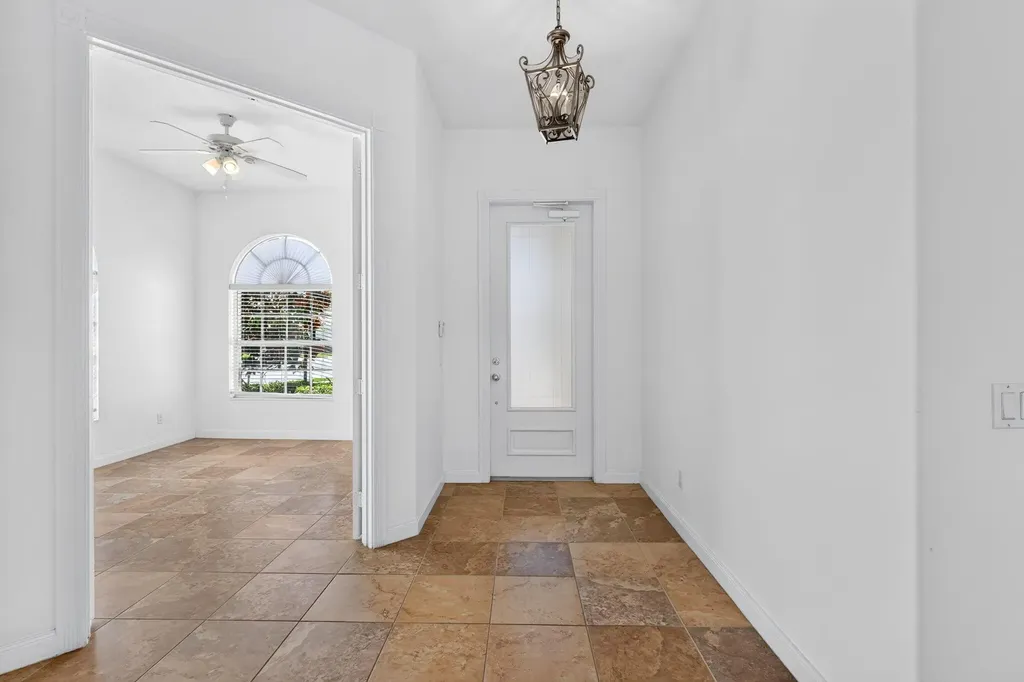 12172 SW Lockhaven Court Port St Lucie FL 34987