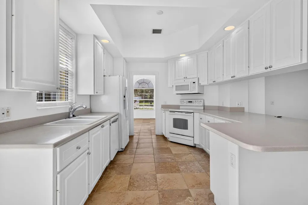 12172 SW Lockhaven Court Port St Lucie FL 34987