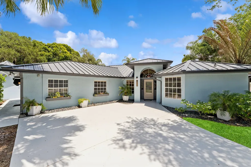 2317 SW Abner Road Port St Lucie FL 34953
