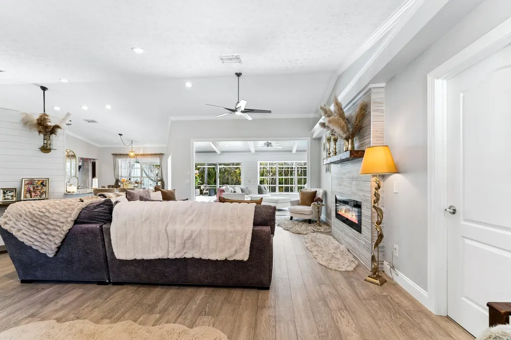 2317 SW Abner Road Port St Lucie FL 34953