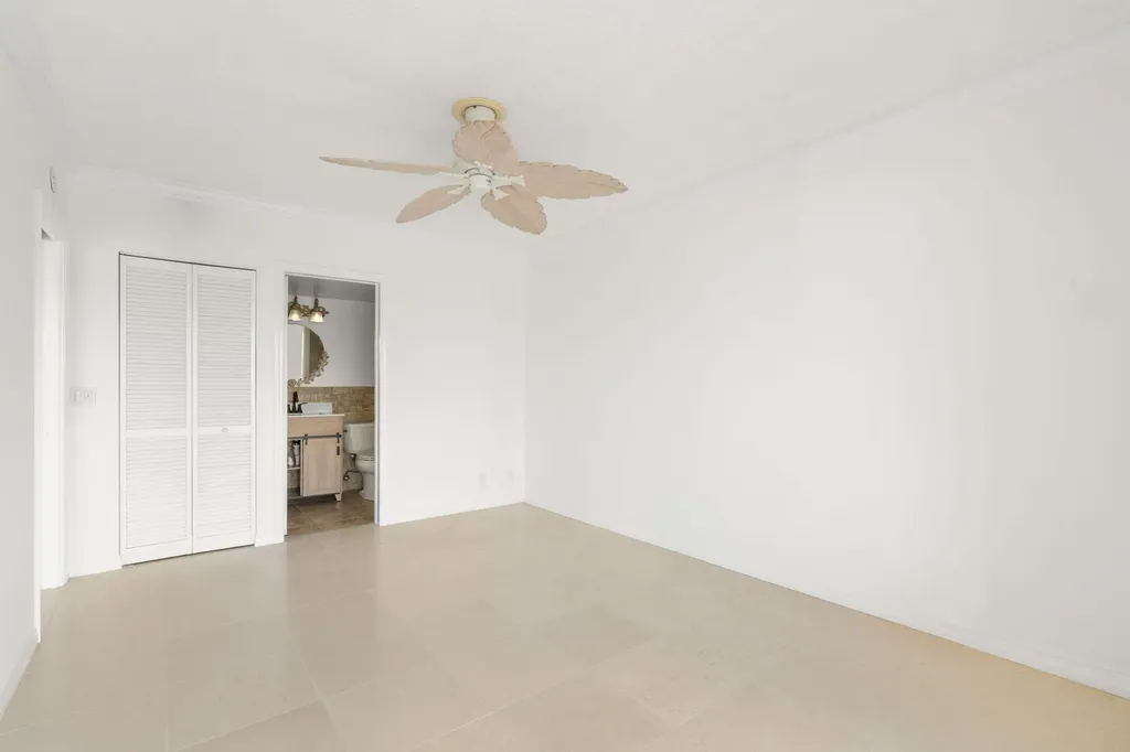 951 Spanish Circle Delray Beach FL 33483