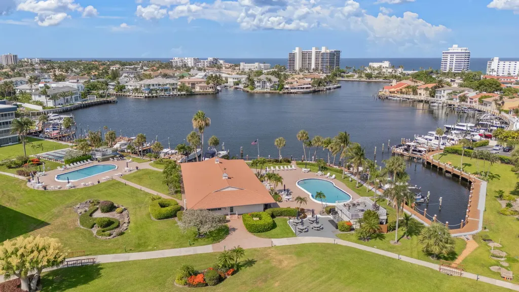 951 Spanish Circle Delray Beach FL 33483
