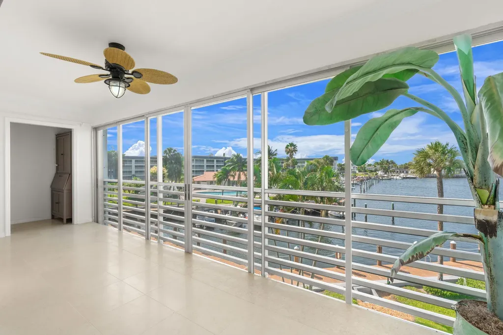 951 Spanish Circle Delray Beach FL 33483
