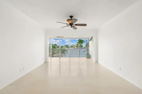 951 Spanish Circle Delray Beach FL 33483