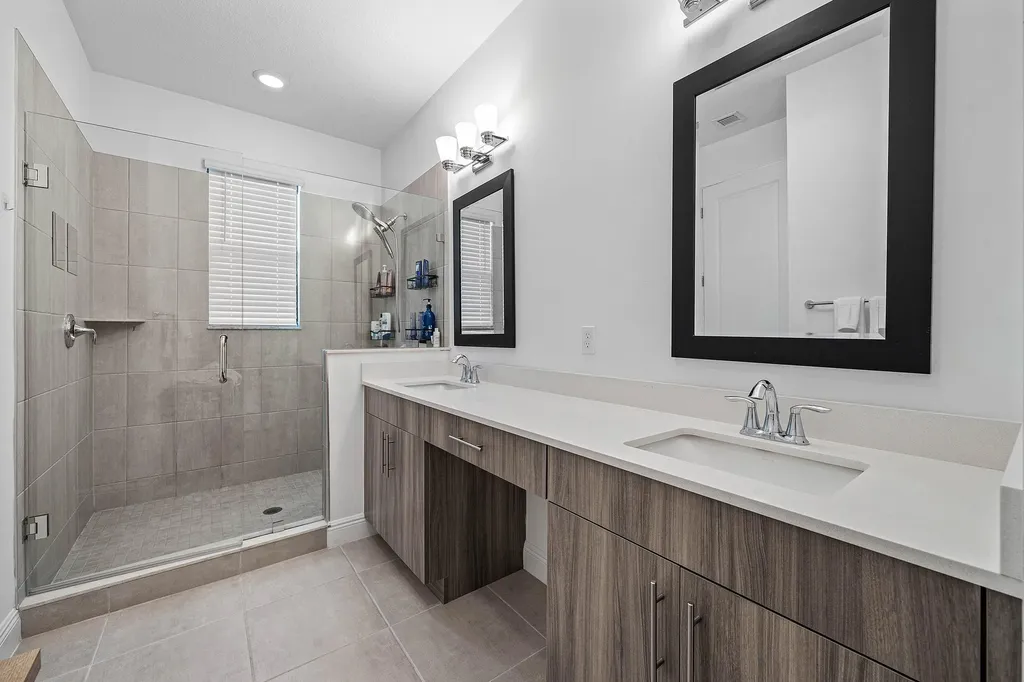 4895 Sand Dollar Drive E Westlake FL 33470