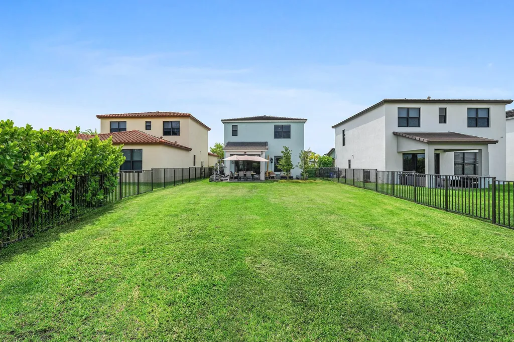 4895 Sand Dollar Drive E Westlake FL 33470