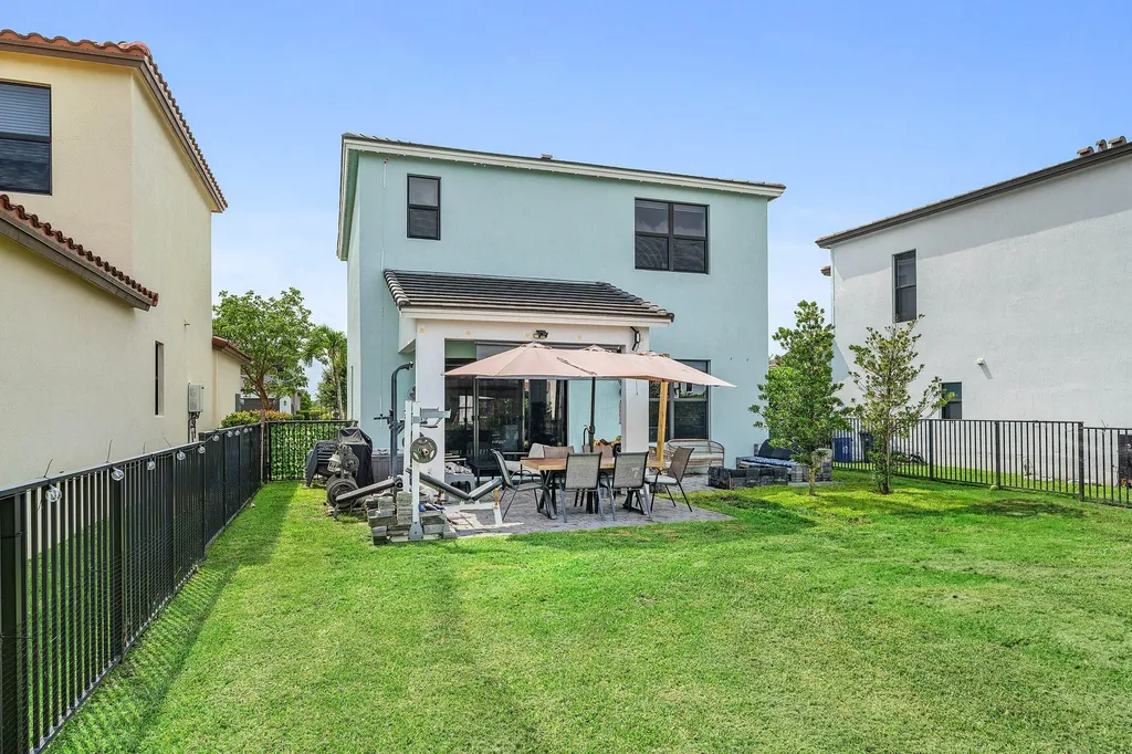 4895 Sand Dollar Drive E Westlake FL 33470