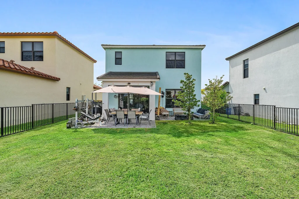 4895 Sand Dollar Drive E Westlake FL 33470