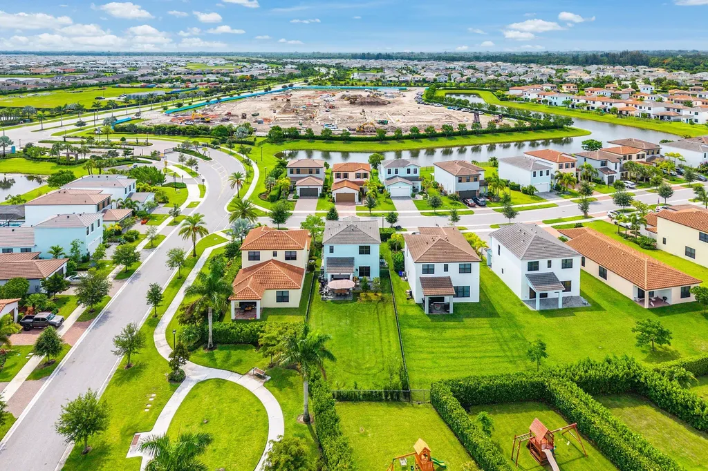 4895 Sand Dollar Drive E Westlake FL 33470