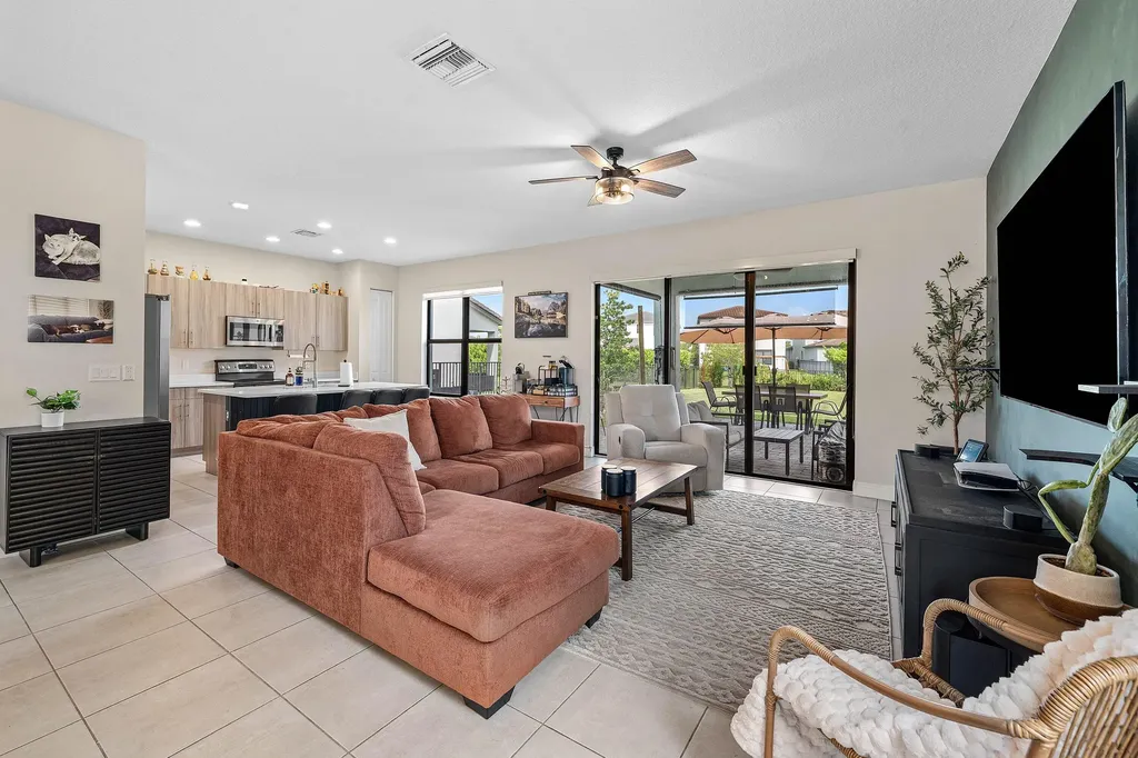 4895 Sand Dollar Drive E Westlake FL 33470