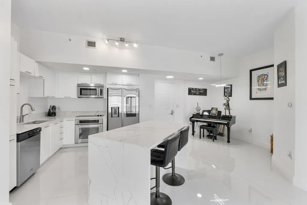 510 NW 84th Avenue Plantation FL 33324