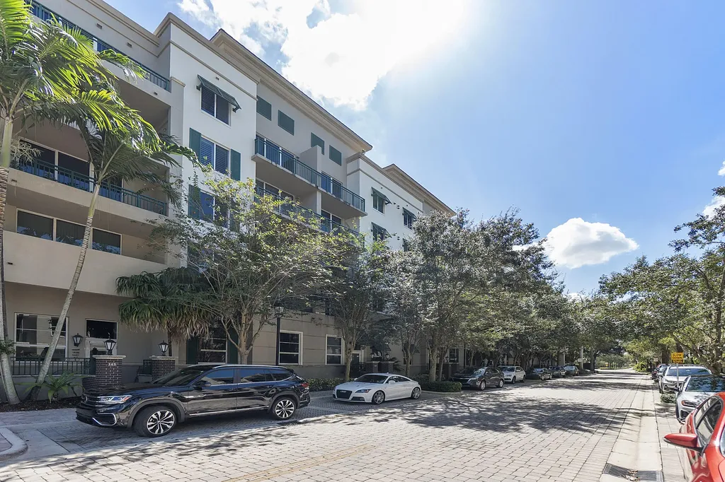 510 NW 84th Avenue Plantation FL 33324